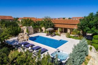 MY DALMATIA - Villa Olea with private heated pool - Velika Čista - 8