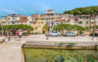 2 Bedroom Gorgeous Home In Baska - Baška - 9