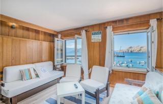 2 Bedroom Gorgeous Home In Baska - Baška - 8
