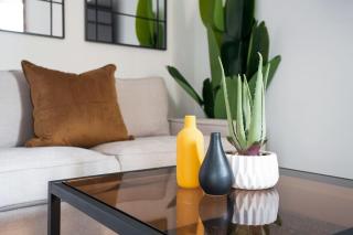 48-4RE Brand New 1BR Prime Midtown West WD - New York - 3