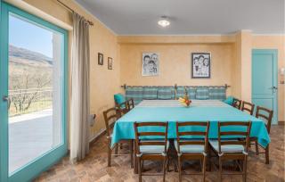 4 Bedroom Gorgeous Home In Boljun - 4