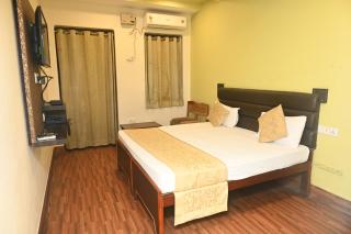 Hotel Gokul Grand - Varanasi - 8