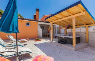 Apartment Vodnjan With Fireplace 10 - 7