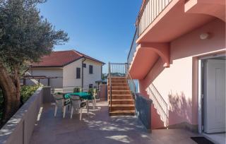2 Bedroom Stunning Apartment In Banjol - Banjol - 5