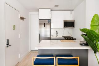 1597-7 Luxury Upper East Studio W&D in unit - 8