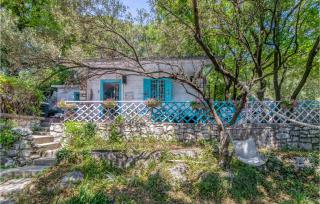 1 Bedroom Awesome Home In Crikvenica - Rijeka - 9
