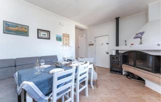 Awesome Home In Prosika With Wifi - - 5