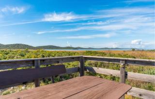 Awesome Home In Prosika With Wifi - - 2