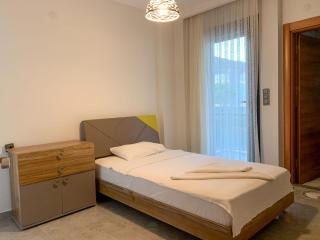 ÖZEL HAVUZLU Müstakil LÜKS VILLA - Kuşadası - 3