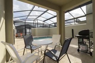 4BR/3BA Private Pool Storey Lake Resort – Best Location Near Disney! - Kissimmee - 8