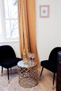 Hotel-style Waterfront Family Suite & Sunset Views - Belleville - 6