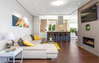 Amazing Home In Rijeka - Rijeka - 5