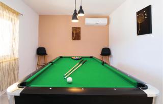 Five-Bedroom Holiday Home In Gorica - Gorica - 6