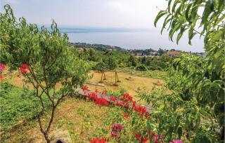 Awesome Apartment In Lovran With Wifi - 1