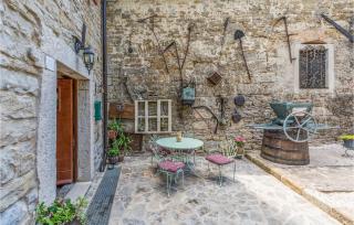Beautiful Home In Buje With Wifi - Buje - 3