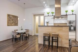 Exclusive & Charming City Center Residence w' Sauna - Budapest - 5