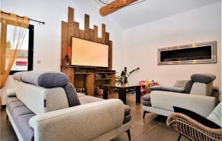 Stunning Home In Beaucaire With Wifi - Beaucaire - 9