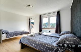 Awesome Home In Stubicke Toplice With Sauna - 3