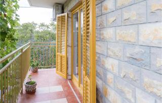 3 Bedroom Gorgeous Apartment In Skradin - 5