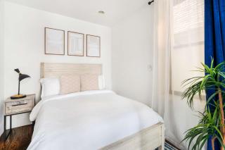 69-3A Modern Holiday Getaway 1BR Prime Lower East Side Brand New - Nova Iorque - 8