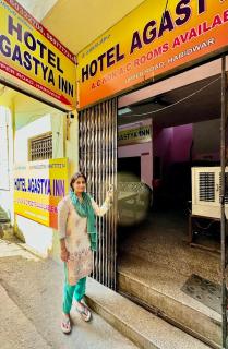 Homestay Agastya Inn - Kankhal - 1
