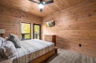 Secluded Luxury Cabin near Sevierville - Sevierville - 1