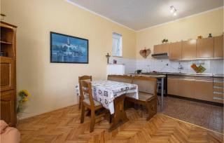 Pet Friendly Apartment - Novi Vinodolski - 7