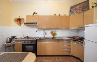 Pet Friendly Apartment - Novi Vinodolski - 5