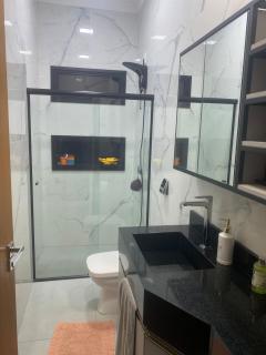 Casa moderna e bem equipada com piscina - Chapadão do Sul - 2