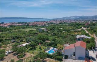 Four-Bedroom Apartment Kastel Luksic With Sea View 06 - Kaštela - 9