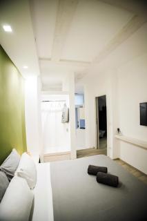 HOME 3 BED Aparthotel - 9