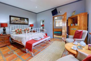 Thylitshia Villa Country Guest House - Oudtshoorn - 4