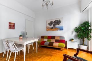 Spacious Apartment next to the Park - Atene - 4