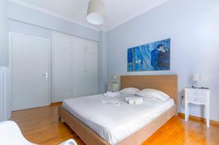 Spacious Apartment next to the Park - Atene - 6