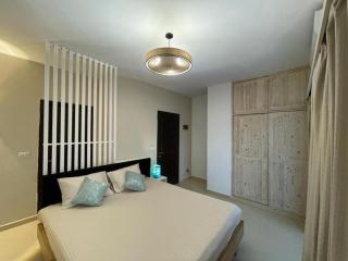 Stunning 6-Bedroom Beachfront Villa with Private Beach Access in Dahab - Dahab - 2