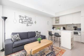 1BR Space - Downtown Toronto - 9