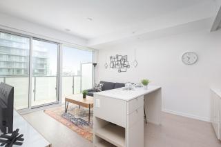 1BR Space - Downtown Toronto - 2