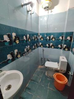 Prayagraj Inn - Prayagraj - 2