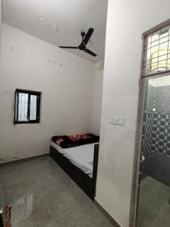 Prayagraj Inn - Prayagraj - 7