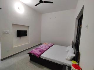 Prayagraj Inn - Prayagraj - 5