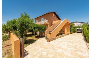 Nice Apartment In Privlaka With Wifi - Privlaka - 0