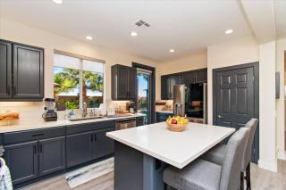Relaxing Desert Getaway 3BR Pool Hot Tub - Indio - 5