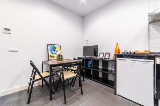Charming Modern Apartment in Barrio de las Letras - Madrid - 9