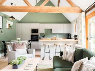 Lantern Lodge - Bramley - 5