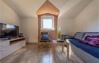 Pet Friendly Apartment In Slivnica - Slivnica - 6