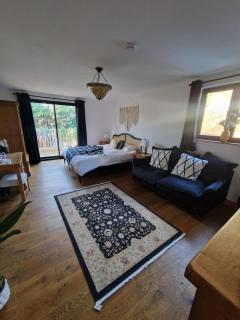 Cedar Lodge - 6
