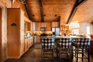 Black Bear Cabin - Windham - 3