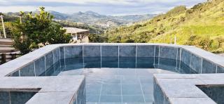 Casa com vista exuberante, no interior de São Paulo - Lindóia - 1