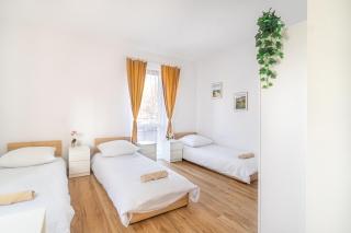 Hostel PW INVEST HOME - 0