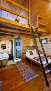 Explorers Dream - Transylvania - 3